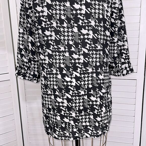 Chico’s Tunic Size 2 (12) Houndstooth Lightweight Flowy - Picture 9 of 16